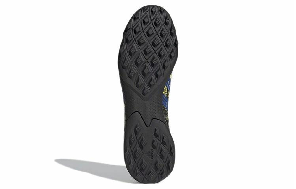 Кроссовки Marvel Wolverine X Adidas Predator Freak.3 Tf