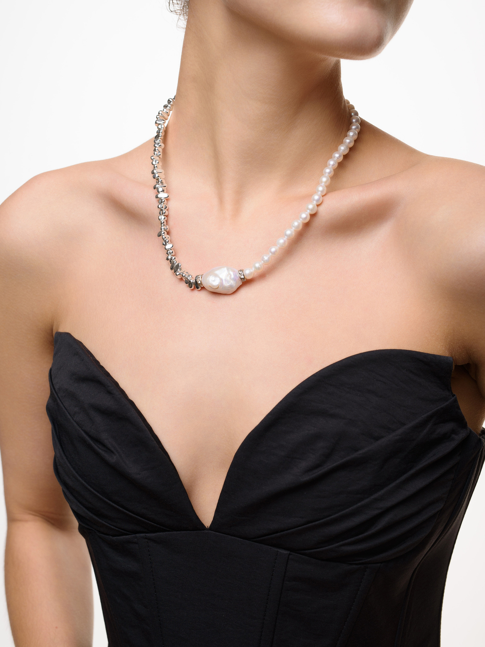 Колье Bicolor с жемчугом и гематитом Silver