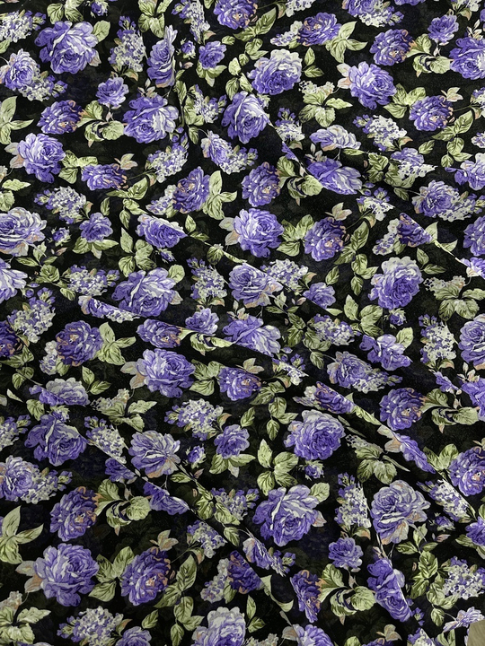 Шифон принт, розы фиолетовые на черном Моналиса D10C1