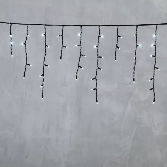 Светодиодная бахрома с колпачком 3,1*0,5 м., 120 холодных белых LED ламп, мерцание, каучуковый черный провод, LTC (LL120BLW-1-2W)