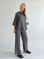 Костюм Arju 075 однотонный из рубашки и широких штанов на резинке