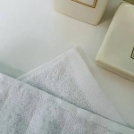 Полотенце махровое 50*90см «FLUFFY» цвет белоснежный 01-001, плотность 500гр/м2