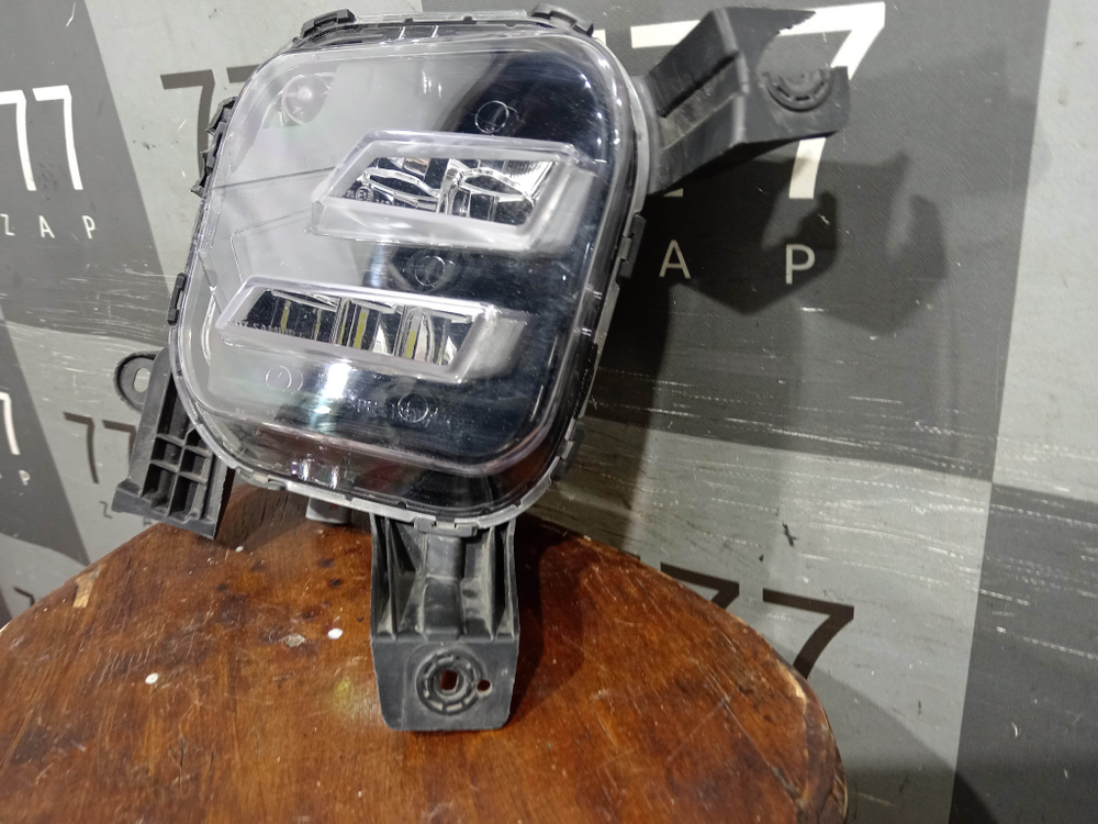 ПТФ передняя правая Kia Sportage 5 (NQ5) 21-нв Б/У Оригинал 92202P1000