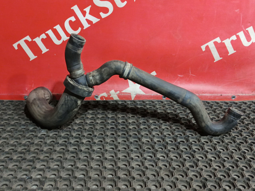 Патрубок системы охлаждения 2018 года