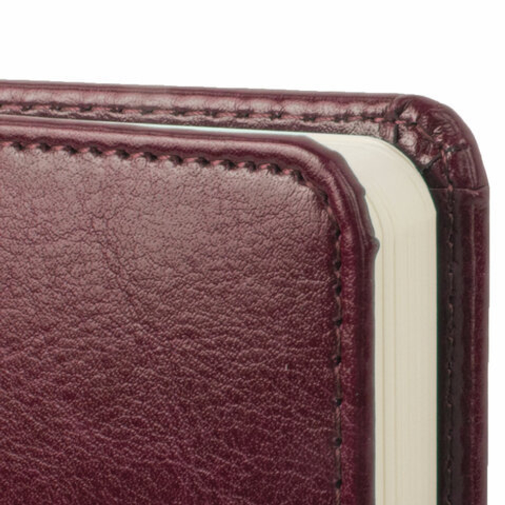 Ежедневник недатированный А5 (138х213 мм) BRAUBERG "Imperial", под гладкую кожу, 160 л., кремовый блок, бордовый, 123415