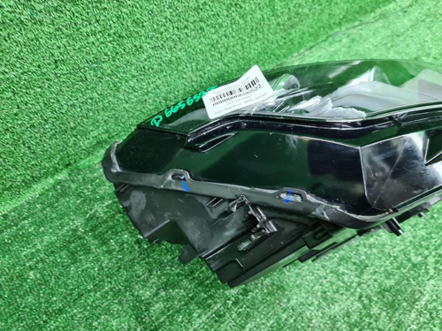 Битая Фара правая Geely Coolray (19-23) галоген