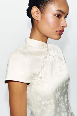 ZARA КОРОТКОЕ ЖАККАРДОВОЕ ПЛАТЬЕ, БЕЛЫЙ