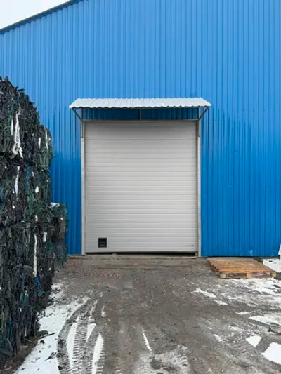 Секционные ворота