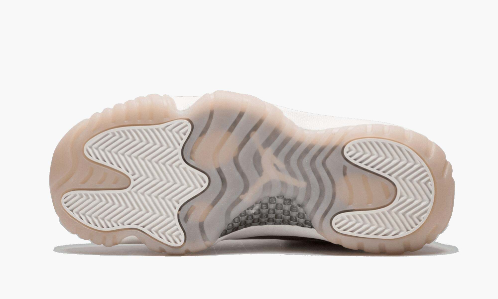 Air Jordan 11 Retro WMNS Low "Rose Gold"