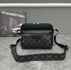 Сумка-мессенджер Louis Vuitton