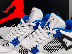 Air Jordan 4 Motorsports