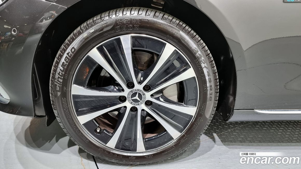 Mercedes-Benz E-Class W213 E300e 4MATIC Exclusive (04.2021)
