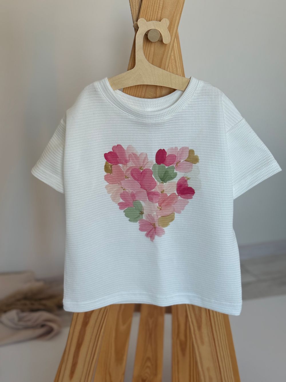 Футболка вафельная "Сердечко" на девочку