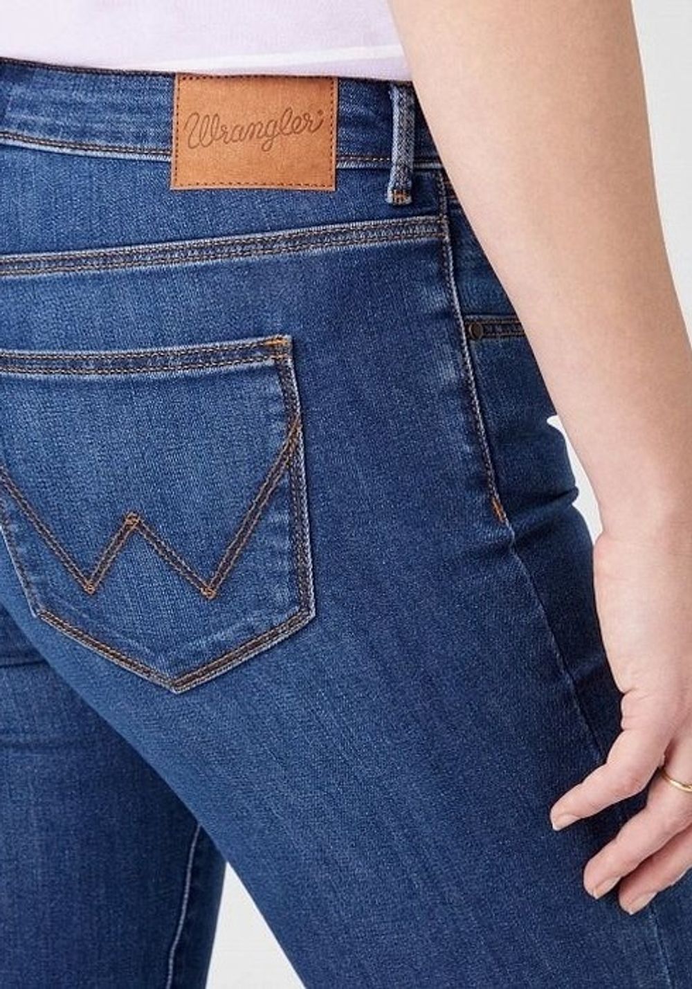 Джинсы BOOTCUT W28BCK43M