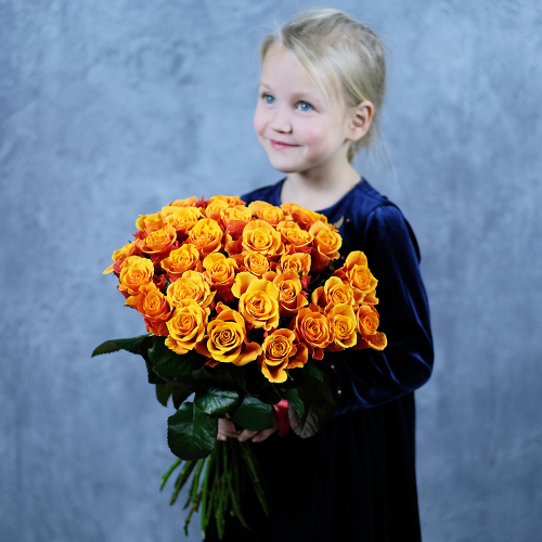 Купить Розы двухцветные Espana от 7шт