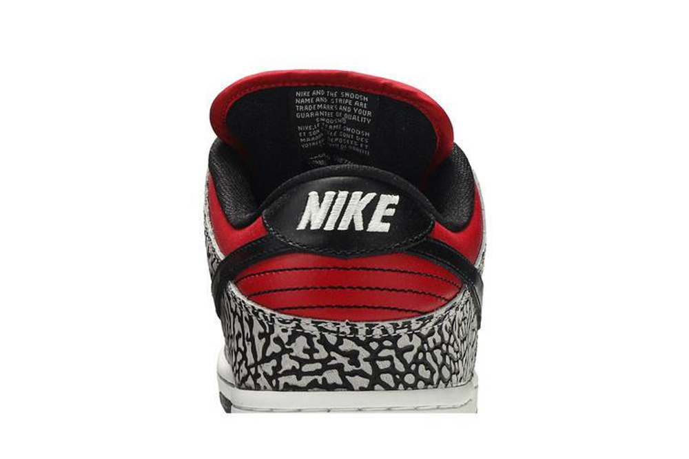 Nike sb supreme red cement clearance