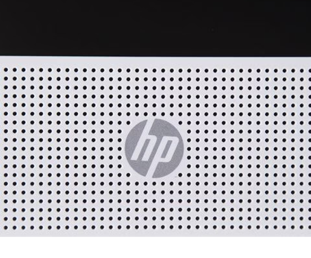 24" Моноблок HP 24-f0055ur (1920x1080, AMD A9-9425, RAM 8ГБ,SSD 256ГБ, AMD Radeon 520, Win 10Pro)