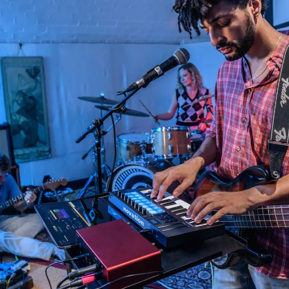 Novation Launchkey 61 MK4