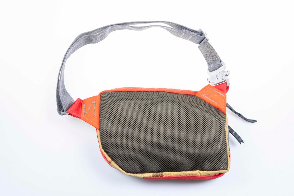 Сумка поясная Stratopacks BB0038