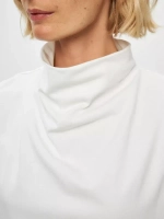 Футболка дизайнерская с цельнокроеным воротником экрю