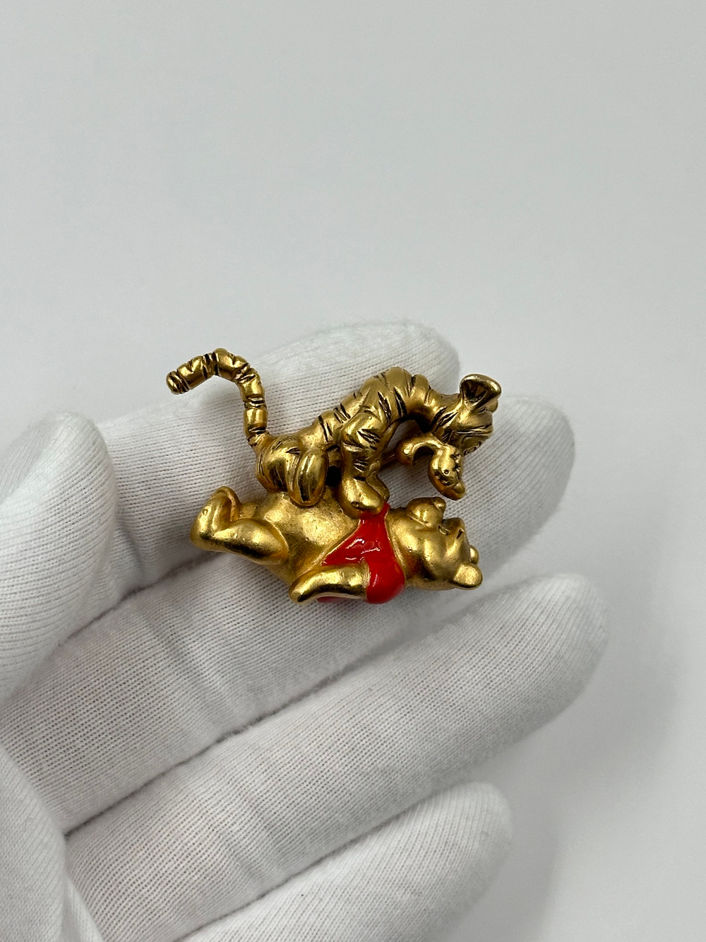 Брошь Винни Пух и Тигра Winnie-the-Pooh, Disney