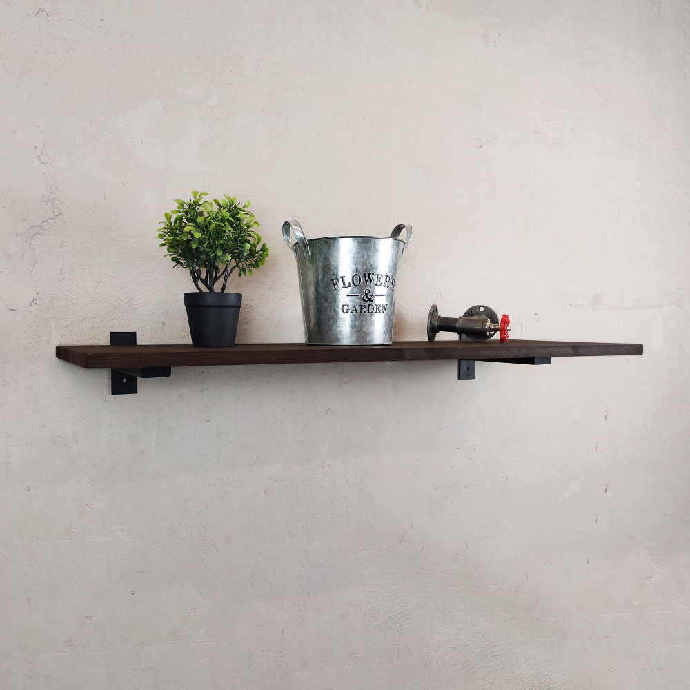 Настенные полки из натурального дерева в стиле Лофт