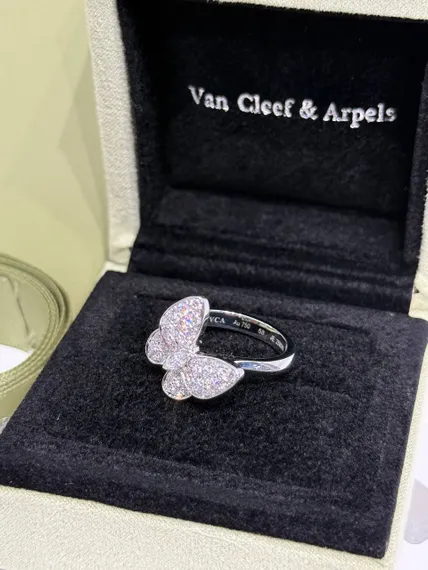 Кольцо Van Cleef & Arpels Butterfly