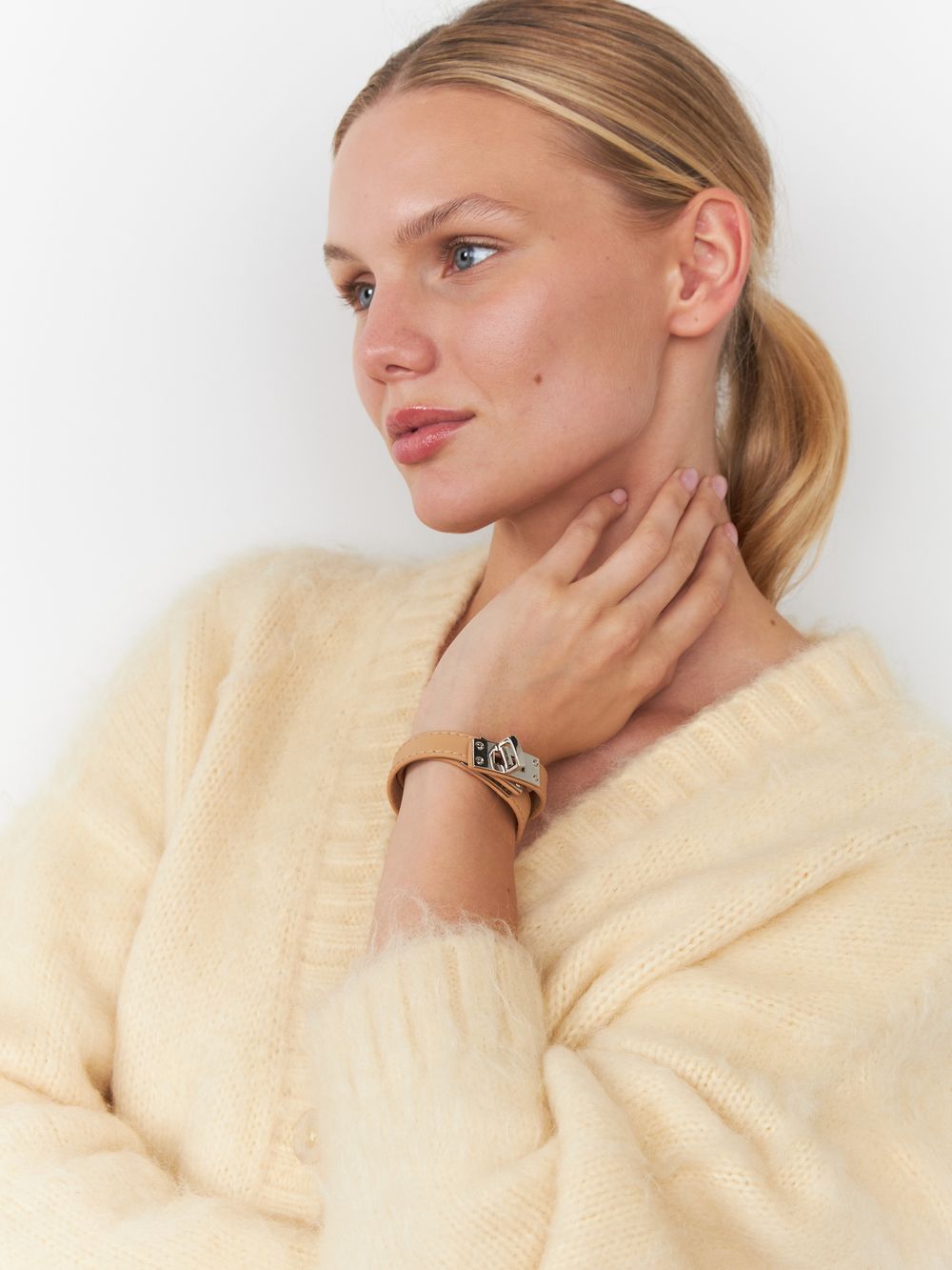 MISTRESS БРАСЛЕТ 13 BEIGE