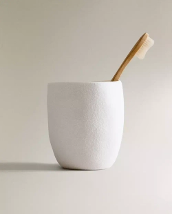ZARA HOME СТАКАН ДЛЯ ЗУБНЫХ ЩЕТОК С РЕЛЬЕФНЫМ УЗОРОМ, БЕЛЫЙ