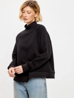 Свитер теплый с воротником свитшот