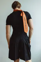 Черная футболка 