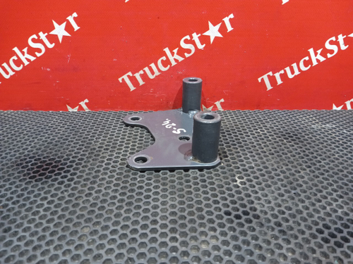 Кронштейн замка кабины левый 2021 год.