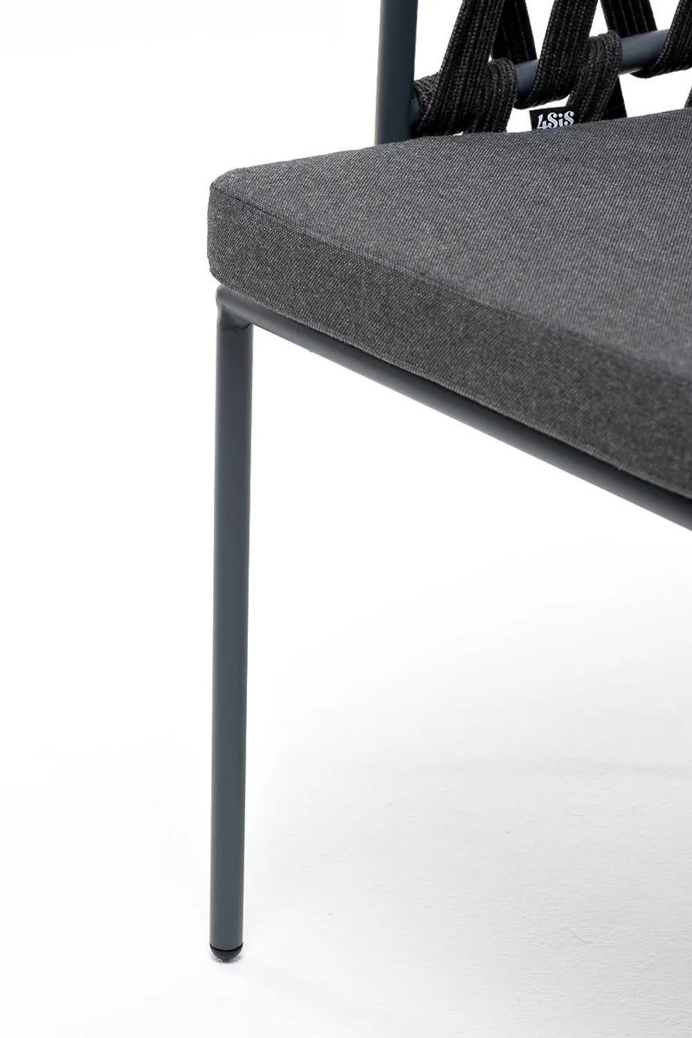 "Диего" стул плетеный из роупа, каркас из стали серый (RAL7022) муар, роуп темно-серый круглый, ткань темно-серая 027