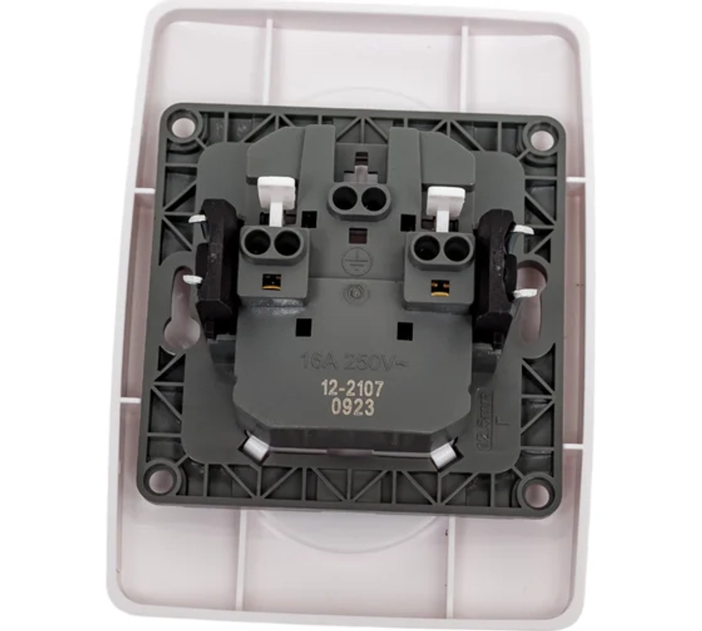 12-2107-01 ЭРА Розетка 2X2P, 16A-250В, IP20, Эра12, белый Б0031238