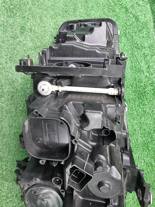 Фара правая BMW 5er G30 (2020-2023) LED