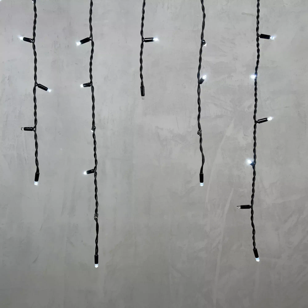 Светодиодная бахрома с колпачком 3,2*0,9 м., 168 белых LED ламп, мерцание, каучуковый черный провод, LTC (LL168BLW-1-2W)