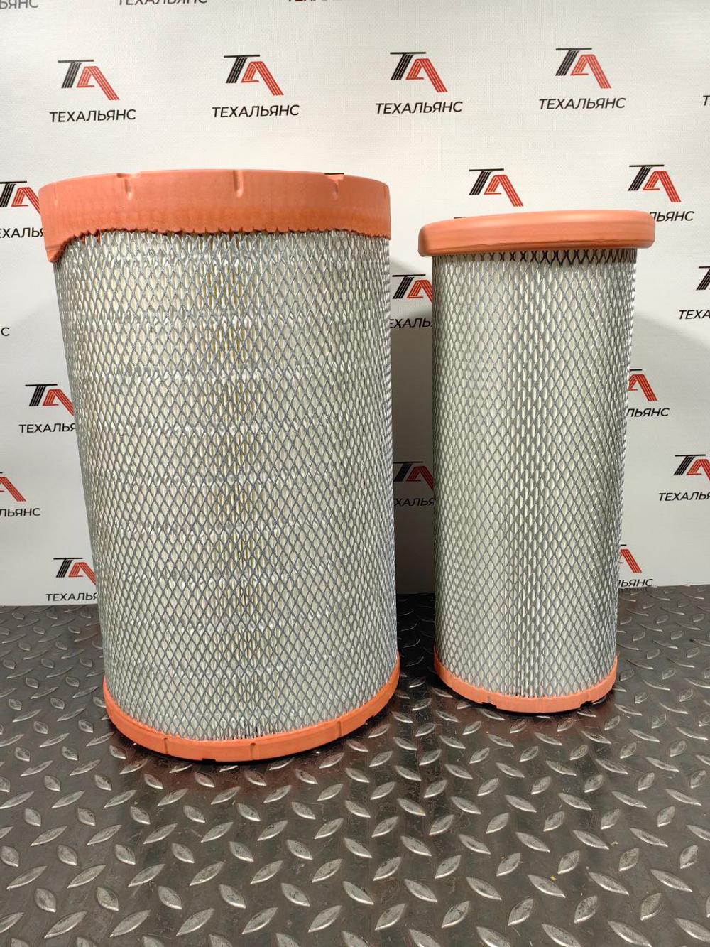 Фильтр воздушный Shacman DZ98149190836