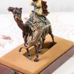 Кабинетная скульптура «Араб, отражающий атаку льва»