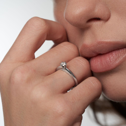 Кольцо Licht 0.3 ct
