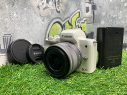 Canon EOS M50 Kit 15-45mm 3.5-6.3 IS STM