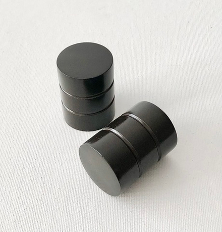 Наконечники "Цилиндр-2" кованых карнизов для штор d25 мм, цвет шоколад