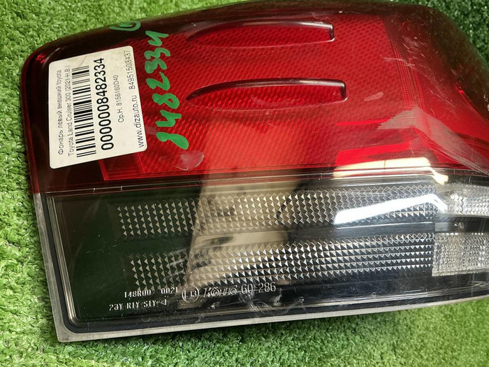 Фонарь левый внешний Toyota Land Cruiser 300 21-нв