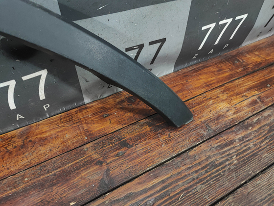 Накладка крыла переднего правого Kia Sorento 2 (XM) 09-20 Б/У Оригинал 877122P010