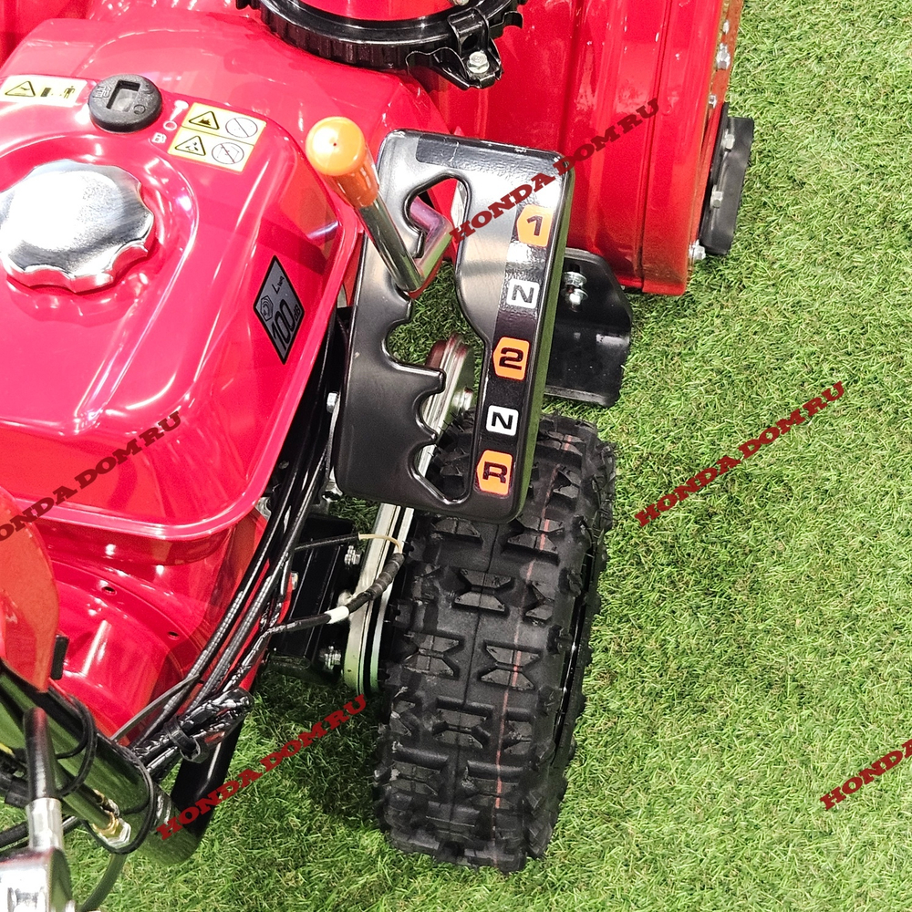 Снегоуборщик Honda HSS 655 K1 EW (RR)