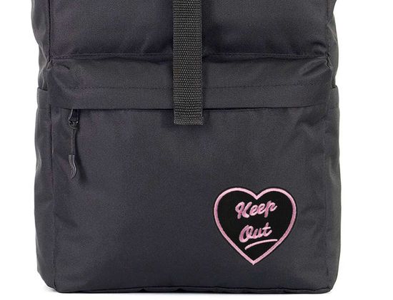 Нашивка термоаппликация на одежду и  на рюкзак. Keep out