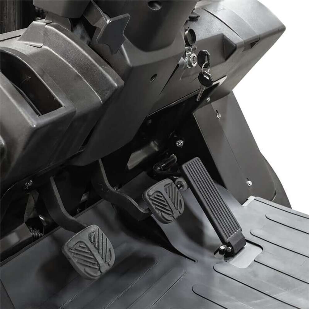 Погрузчик дизельный CPCD30T8 (3000 кг; 3,3 м; Mitsubishi S4S) SMARTLIFT