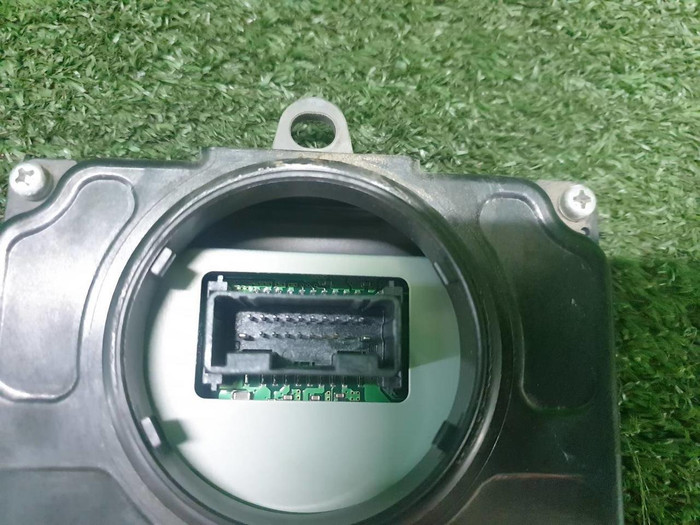 Блок управления фары левый Toyota Camry xv70 (2020-н.в.)