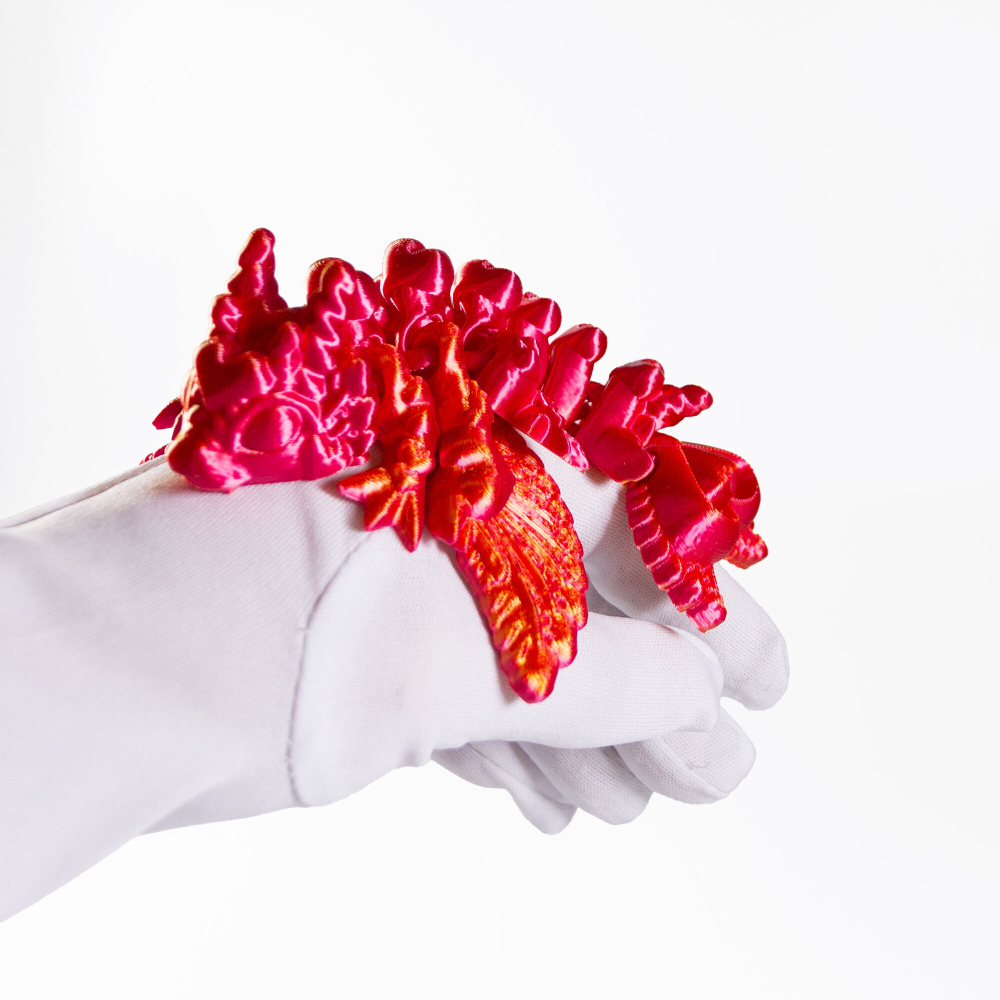 Фигурка сердце подарок на день влюбленных, игрушка сердце дракончика, красно-золотая, 3D печать