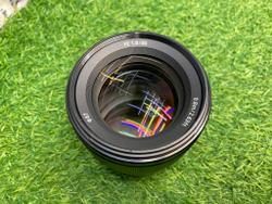 Sony FE 85mm 1.8