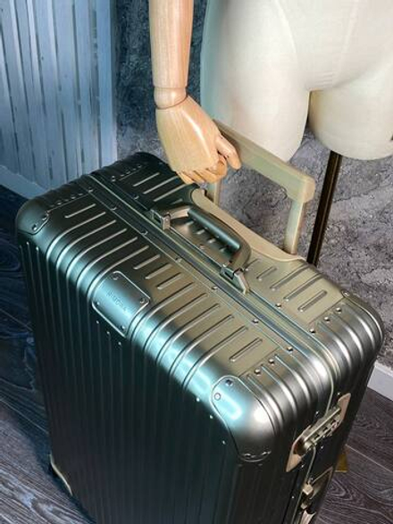 Чемодан Rimowa